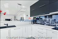 Penthouse Ferienwohnung mit Meerblick und drei Schlafzimmern in Makarska mieten