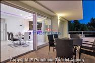 Penthouse apartment  Lush in Makarska 