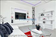 Penthouse apartment  Lush in Makarska 