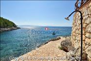 Secluded beachfront holiday home Rubin Hvar