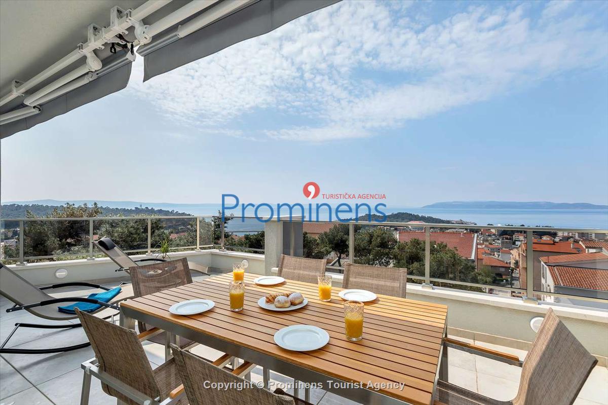 Luxus Penthouse City view oberhalb der Altstadt von Makarska mit Meerblick und erstklassiger Ausstattung