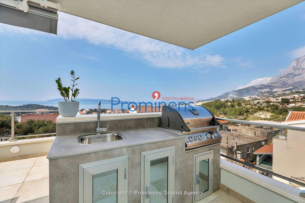 Luxus Penthouse City view oberhalb der Altstadt von Makarska mit Meerblick und erstklassiger Ausstattung