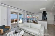 Luxus Penthouse City view oberhalb der Altstadt von Makarska mit Meerblick und erstklassiger Ausstattung