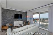 Luxus Penthouse City view oberhalb der Altstadt von Makarska mit Meerblick und erstklassiger Ausstattung