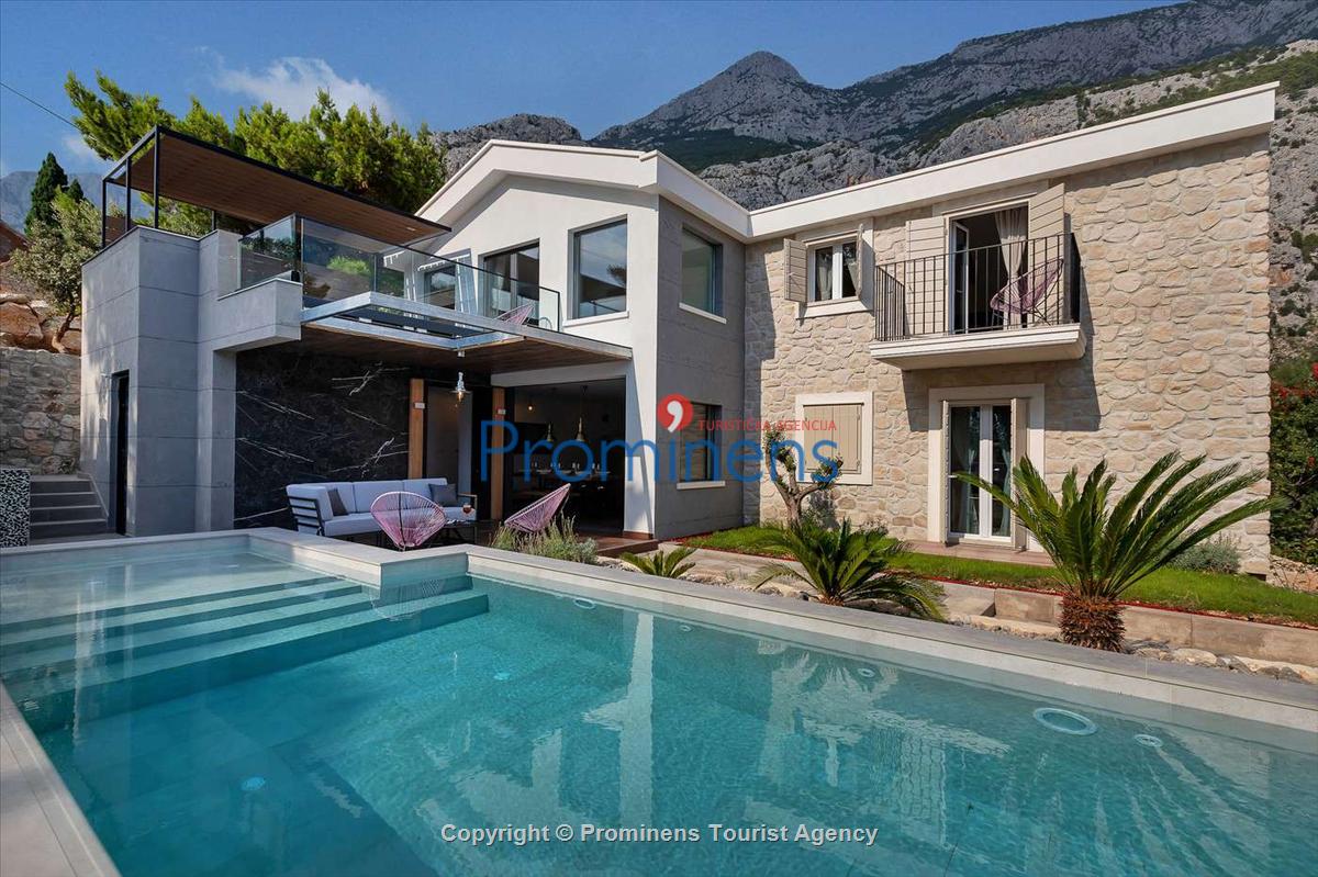 Erlebe den ultimativen Luxusurlaub in Kroatien - Miete die Villa DeLinda in Makarska mit Infinity-Pool  und einen atemberaubenden Blick auf das Meer