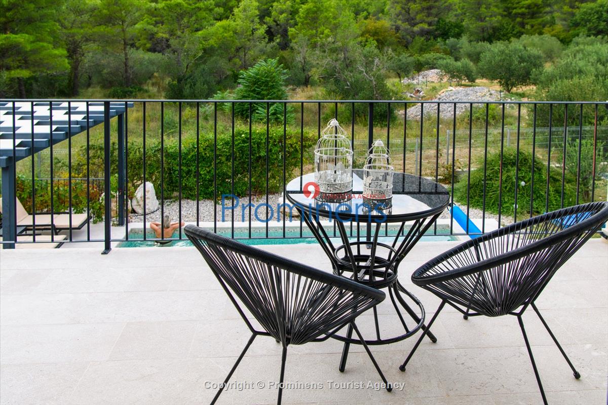 Modernes Ferienhaus Blue Stone mit beheiztem Pool in Zaostrog  Makarska Riviera,  Familienurlaub in Kroatien