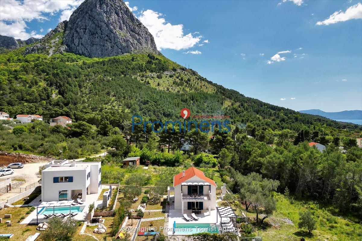 Modernes Ferienhaus Blue Stone mit beheiztem Pool in Zaostrog  Makarska Riviera,  Familienurlaub in Kroatien