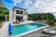Modernes Ferienhaus Blue Stone mit beheiztem Pool in Zaostrog  Makarska Riviera,  Familienurlaub in Kroatien