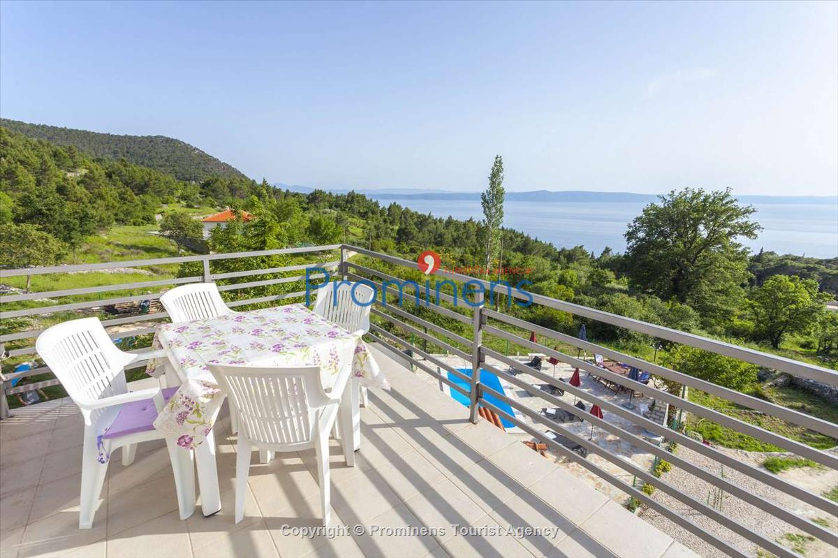 Ferienhaus Ljubini dvori mit Pool in Tučepi Makarska Riviera mieten