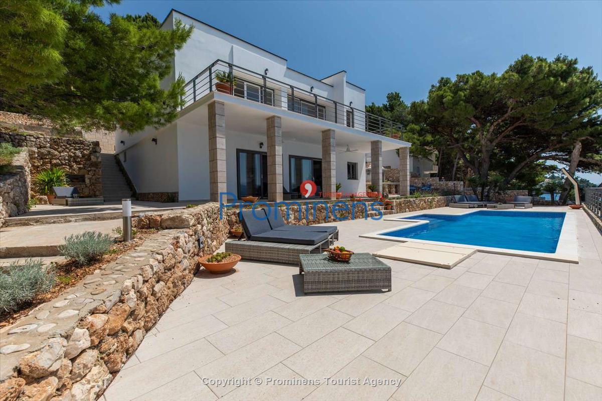 Ferienhaus Villa Ana direkt am Strand mit Pool mieten