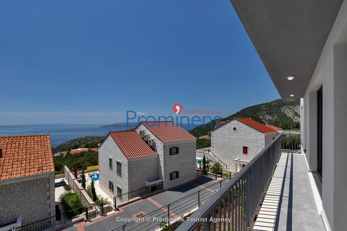 Ferienhaus Villa SMART mit Pool in Makarska - Drei Schlafzimmer und Meerblick