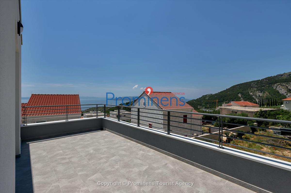 Ferienhaus Villa SMART mit Pool in Makarska - Drei Schlafzimmer und Meerblick