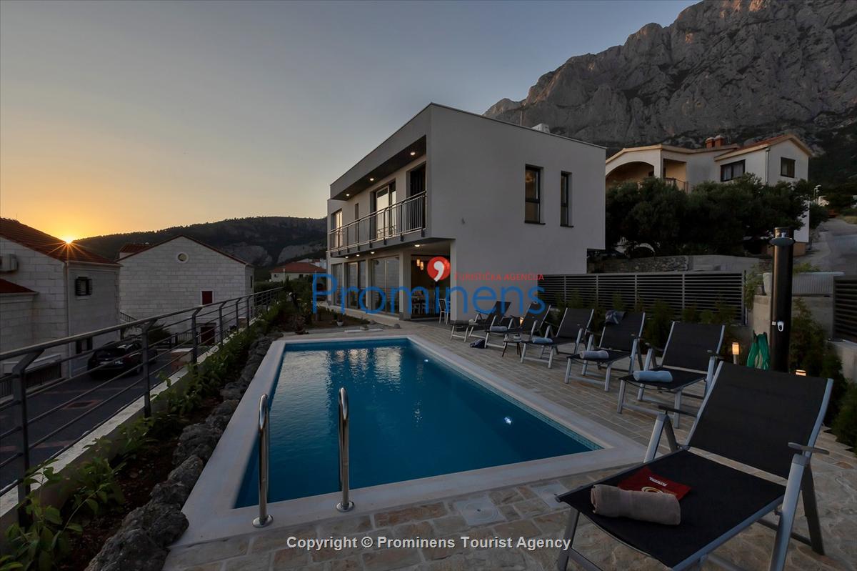 Ferienhaus Villa SMART mit Pool in Makarska - Drei Schlafzimmer und Meerblick