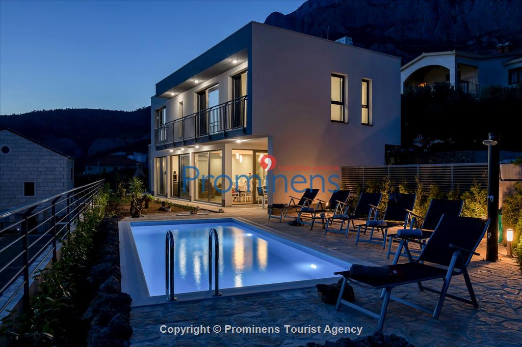 Ferienhaus Villa SMART mit Pool in Makarska - Drei Schlafzimmer und Meerblick