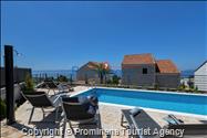 Ferienhaus Villa SMART mit Pool in Makarska - Drei Schlafzimmer und Meerblick