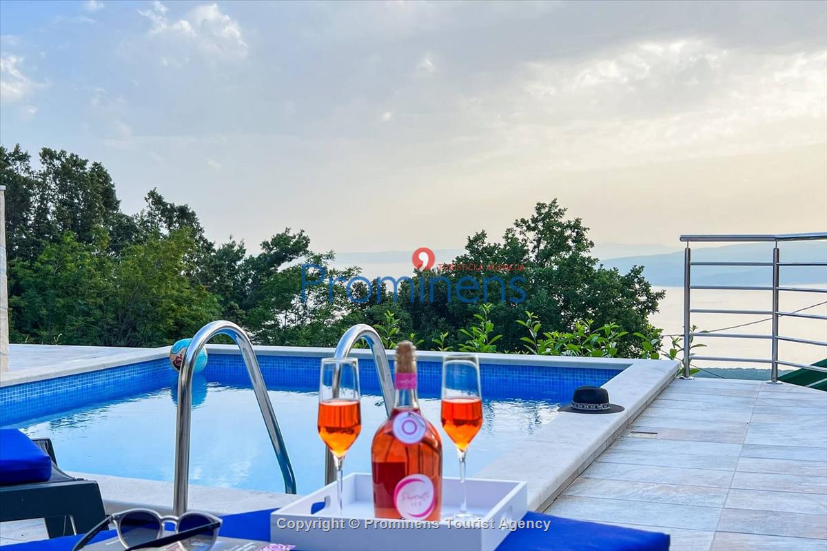 Ferienhaus Giran mit Pool und Meerblick in Bast, Makarska Riviera, Dalmatien - Kroatien Urlaub