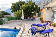 Ferienhaus Giran mit Pool und Meerblick in Bast  Makarska Riviera  Dalmatien;  Kroatien, Urlaub