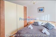Ferienhaus Giran mit Pool und Meerblick in Bast, Makarska Riviera, Dalmatien - Kroatien Urlaub