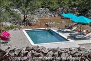 Entspannen Sie in der Ferienvilla Danica an der Makarska Riviera  Urlaub in einer komfortablen  alleinstehenden Villa mit privatem Pool 