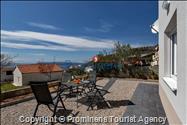 Holiday home L&B makarska