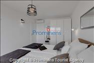 Holiday home L&B makarska