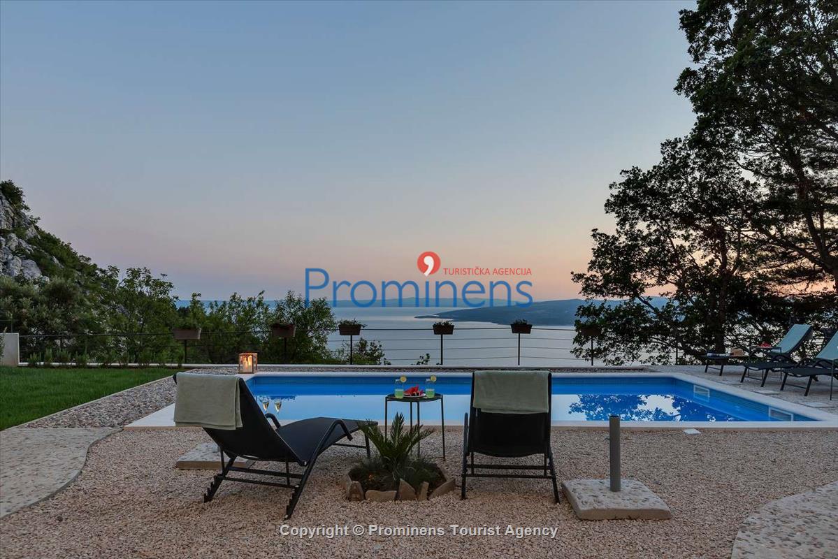 Modernes Ferienhaus Villa Alta Vista mit Pool  Meerblick bei Baska Voda  Makarska Riviera  