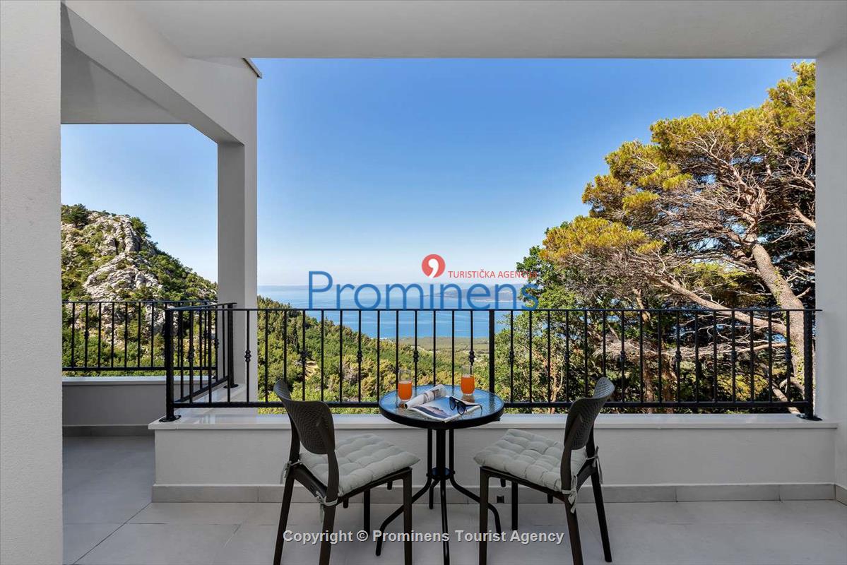 Modernes Ferienhaus Villa Alta Vista mit Pool  Meerblick bei Baska Voda  Makarska Riviera  