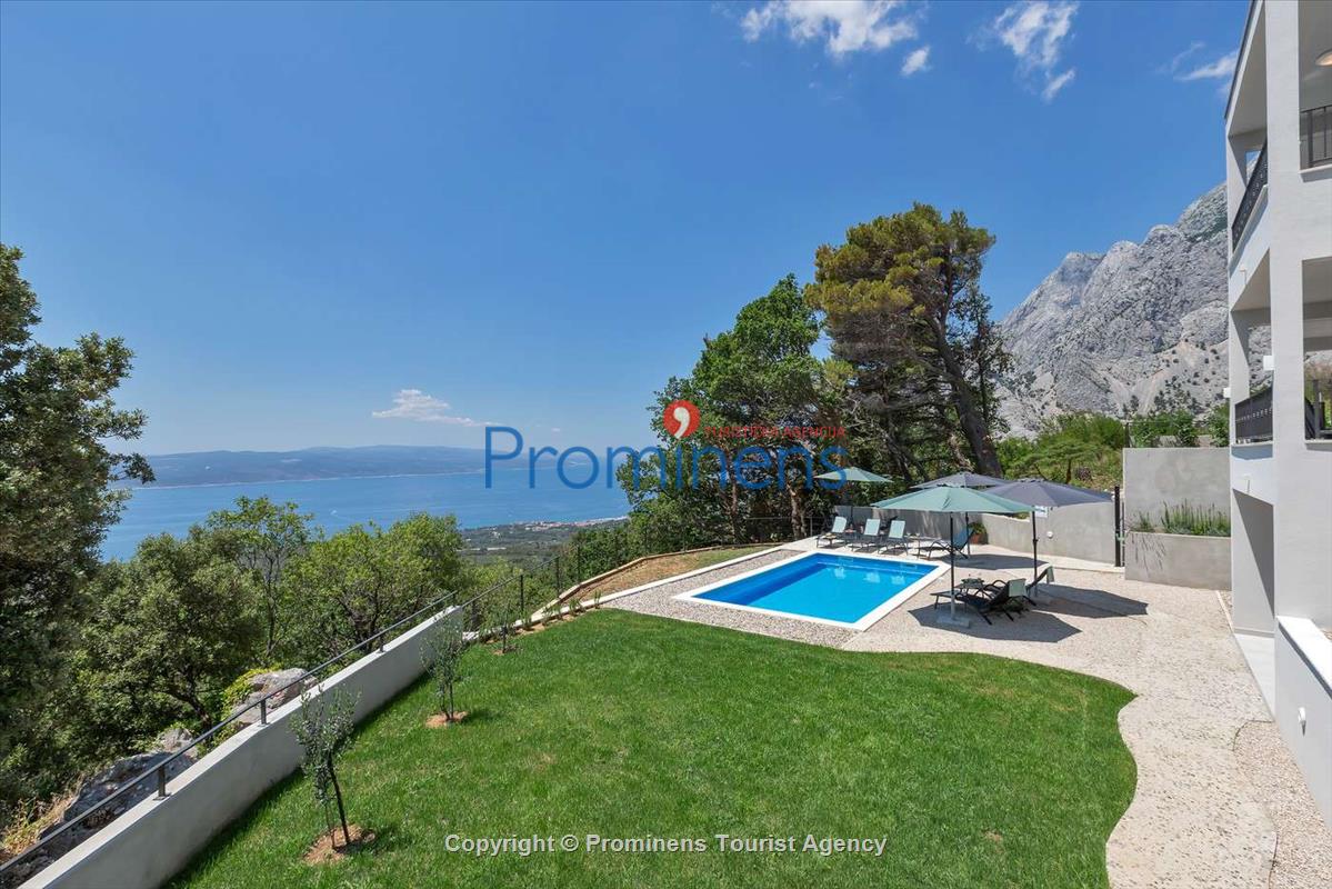 Modernes Ferienhaus Villa Alta Vista mit Pool  Meerblick bei Baska Voda  Makarska Riviera  