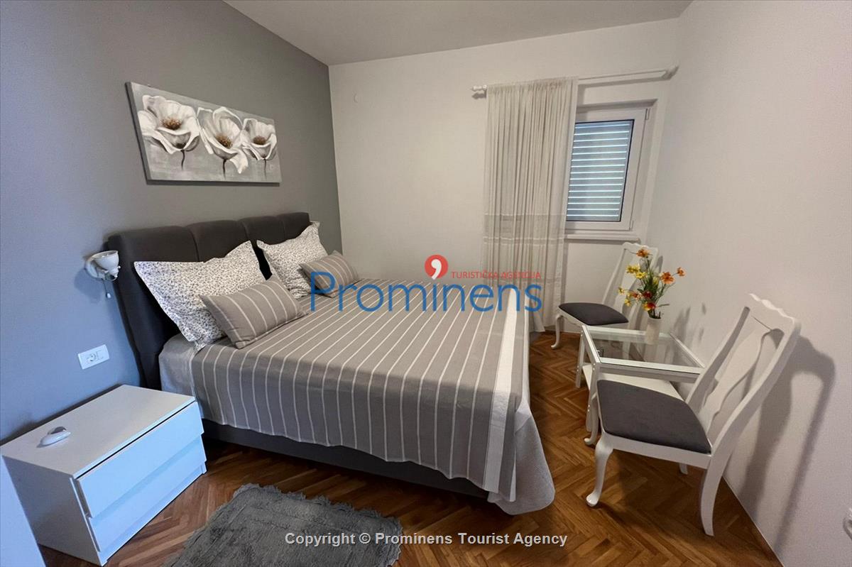 Apartman Dino Makarska