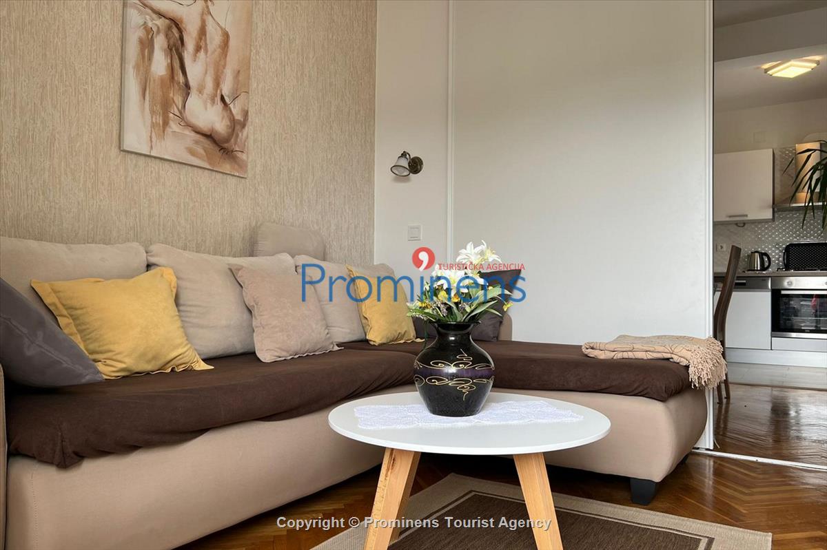 Apartman Dino Makarska