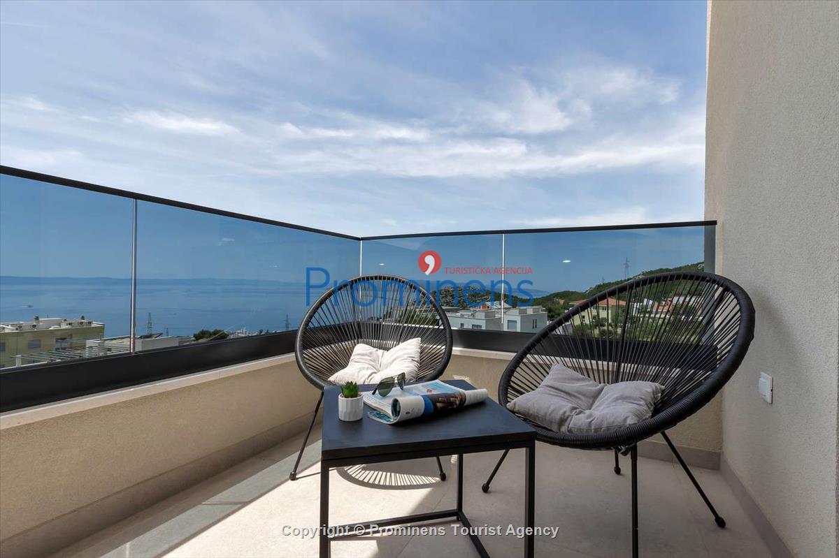 Moderne Villa VIP mit Swimmingpool in Makarska, Dalmatien , Platz für 9 Personen, ideal für Familien