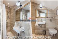 Alleinstehende Villa Kety mit Pool in Makarska, Atemberaubende Natur, Meerblick und beheizter Pool