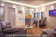 Alleinstehende Villa Kety mit Pool in Makarska, Atemberaubende Natur, Meerblick und beheizter Pool