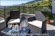 Ferienwohnung Maslina in Makarska – eine komfortable Unterkunft mit zwei Schlafzimmern, Balkon und Aufzug