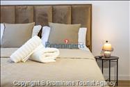 Moderne Ferienwohnung Kotisina mit zwei Schlafzimmern, Balkon und Aufzug in Makarska