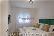 Ferienwohnung Biokovo in Makarska – eine komfortable Unterkunft mit zwei Schlafzimmern, Balkon und Aufzug