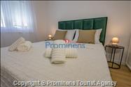 Ferienwohnung Biokovo in Makarska – eine komfortable Unterkunft mit zwei Schlafzimmern, Balkon und Aufzug