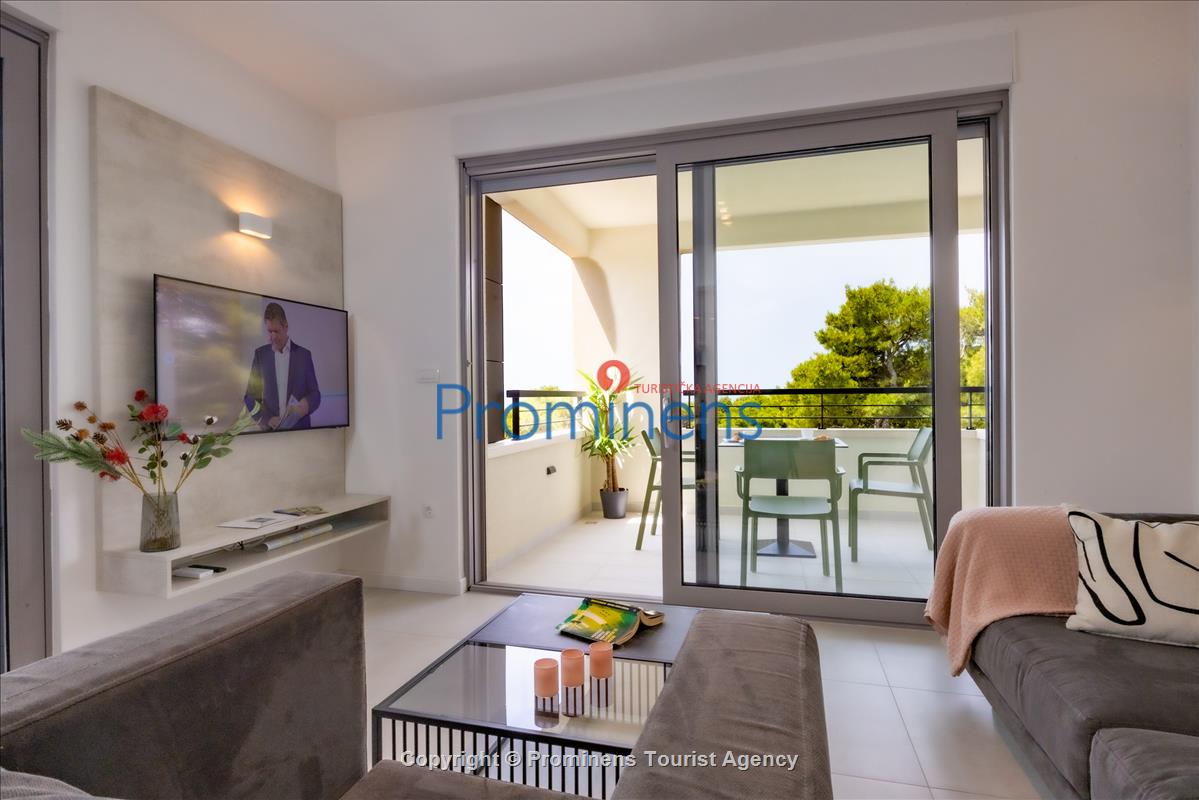 Beachfront Apartment Sunrise Residence Srzić
