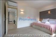 Beachfront Apartment Sunrise Residence Srzić