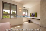 Beachfront Apartment Sunrise Residence Srzić