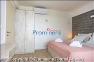 Beachfront Apartment Sunrise Residence Srzić