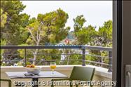 Beachfront Apartment Sunrise Residence Srzić