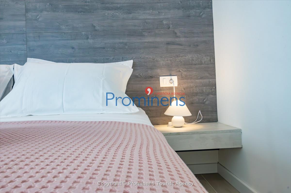 Apartment Sunset Residence Srzić
