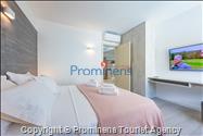 Apartment Sunset Residence Srzić